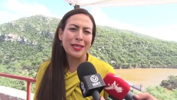 20 camiones y 15 retroexcavadoras atenderán 40 vialidades de La Paz. 🚍🚜