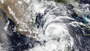 que-es-el-giro-centroamericano-las-lluvias-y-ciclones-tropicales-se-ven-fortalecidos-al-inicio-y-fin-del-verano-el-nino-la-nina-ciclon-tropical-huracan-1717650623729_1024 (1)