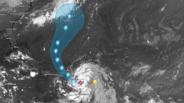 tormenta-tropical-ernesto-se-forma-en-el-atlantico-y-avanza-hacia-puerto-rico-1723533915355_1024