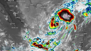 tormenta-tropical-francine-se-convertira-en-huracan-en-las-proximas-horas-acercandose-peligrosamente-a-tierra-1725948948813_1024