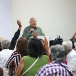 Encabeza Víctor Castro, jornada de entrega de auxiliares auditivos para personas en situación vulnerable