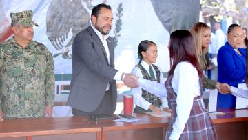 ALCALDE HONORES MES CONCIENTIZACIÓN AGUA 5