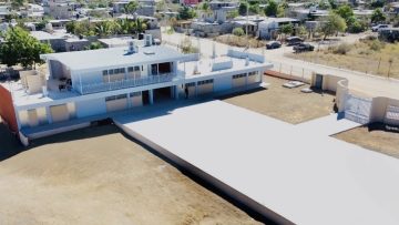 f0e9ff14-4aa1-4607-8fed-c31c17b3ab05 (1)