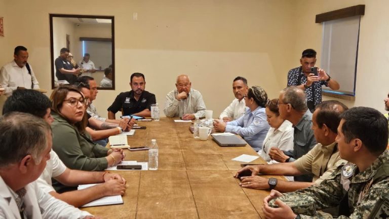 Revisa Víctor Castro avances de obra y suministro de agua del nuevo Hospital General del IMSS en Los Cabos
