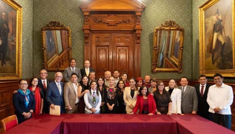 Gobernador Víctor Castro participa en evaluación nacional de IMSS-Bienestar