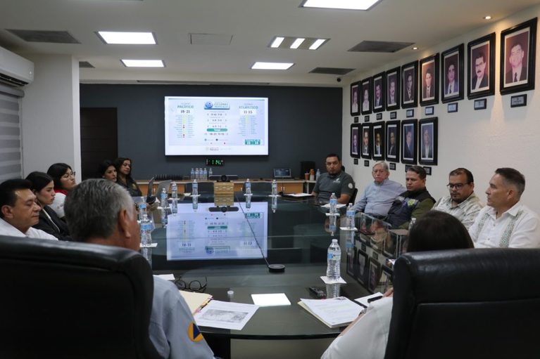 Reitera Gobierno de BCS llamado a mantenerse informados ante temporada de lluvias y ciclones