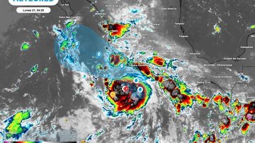 alerta-en-al-pacifico-mexicano-por-la-tormenta-tropical-polo-que-refuerza-aguaceros-genera-marejada-ciclonica-1789986810665_1024